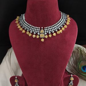 Zircon necklace with beautiful beads dangling Having Victorian Polish